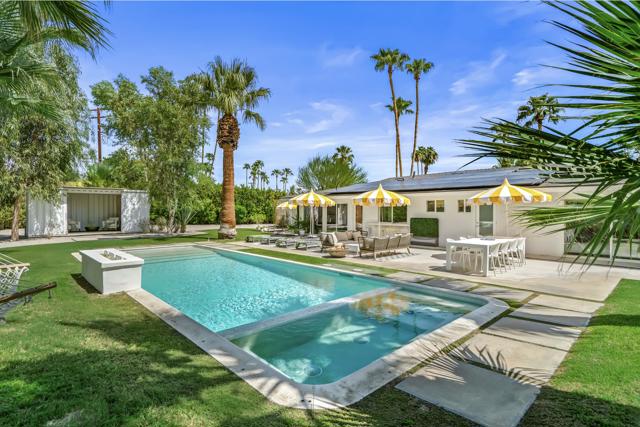 165 S Avenida Elenora, Palm Springs, CA 92262