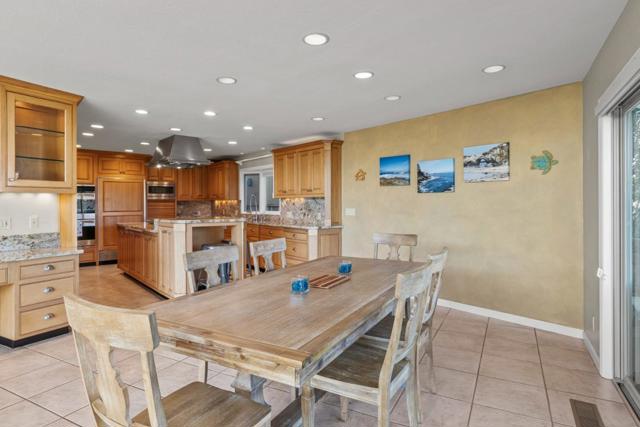 346 Kingsbury Drive, Aptos CA: https://media.crmls.org/mediaz/4029deec-dd8f-4aa4-a355-70bbed42bcba.jpg