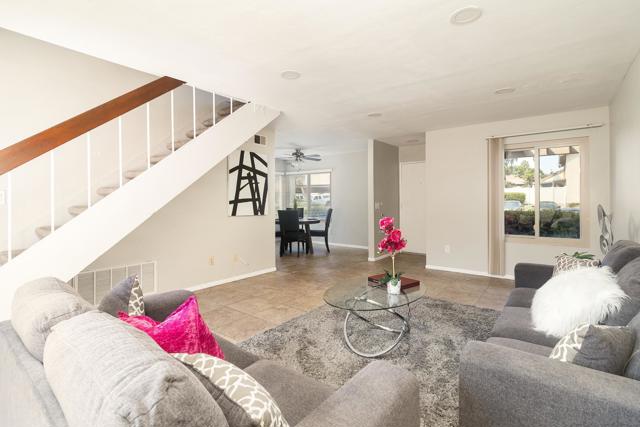 Image 5 of 25 For 7043 Wattle Dr