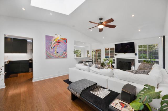 5510 Dunsburry Way, San Jose CA: https://media.crmls.org/mediaz/402adf44-ab3b-4ac7-ac5c-edb067619691.jpg