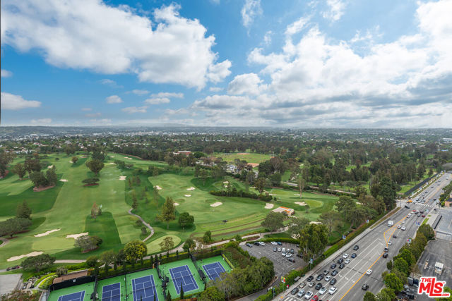 2222 Avenue Of The Stars, Los Angeles CA: https://media.crmls.org/mediaz/402aea07-d20f-488f-8a74-4b8273def553.jpg