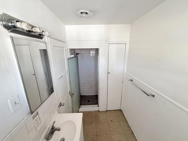 83053 Sonora Avenue, Indio CA: https://media.crmls.org/mediaz/402aef6d-205d-4d8b-a1f5-3a9bbc474e18.jpg