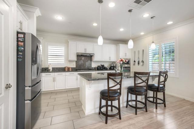 Detail Gallery Image 15 of 42 For 926 Hydra Court, San Marcos,  CA 92069 - 4 Beds | 3 Baths