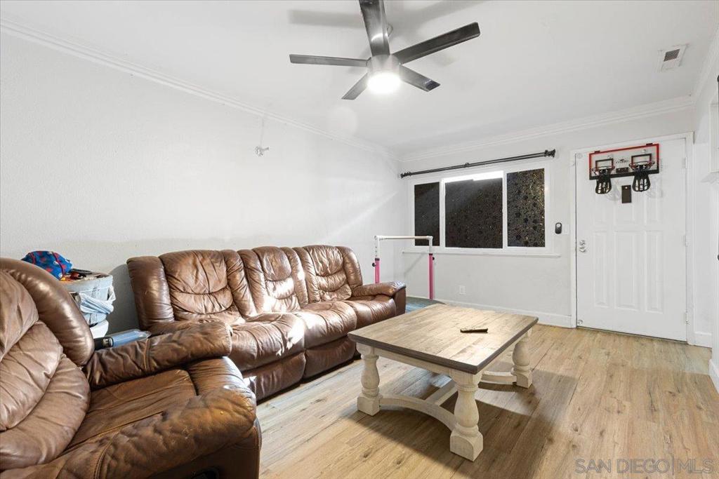 MLS #250040951SD image #5