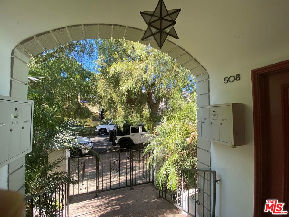 MLS #25567347 image #3