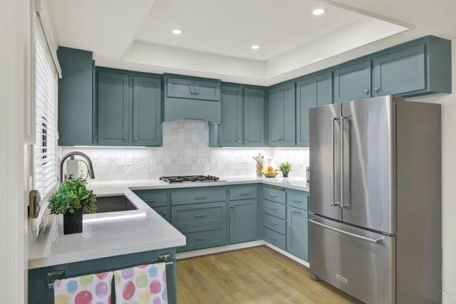 Detail Gallery Image 10 of 46 For 1251 Hatcreek Ct, Vista,  CA 92081 - 3 Beds | 2/1 Baths