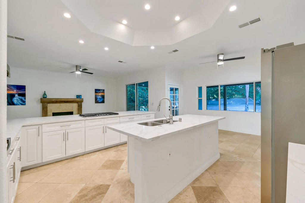 MLS #219137385DA image #14