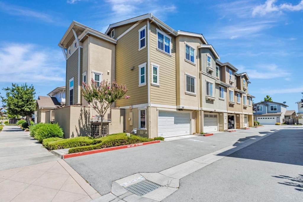 18424 Jade Lane