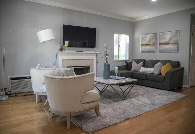 2968 Moorpark Avenue, San Jose CA: https://media.crmls.org/mediaz/402f9af5-327f-414a-9ef6-0b283d0b545b.jpg