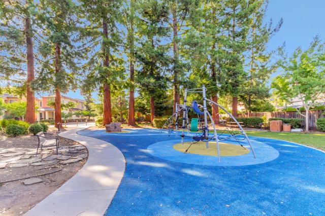 405 Spruce Lane, Palo Alto CA: https://media.crmls.org/mediaz/403063ae-dd55-4cbe-8956-47dea2e3d174.jpg