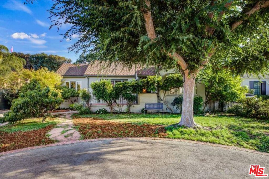 12838 Halkirk Street, Studio City, CA 91604