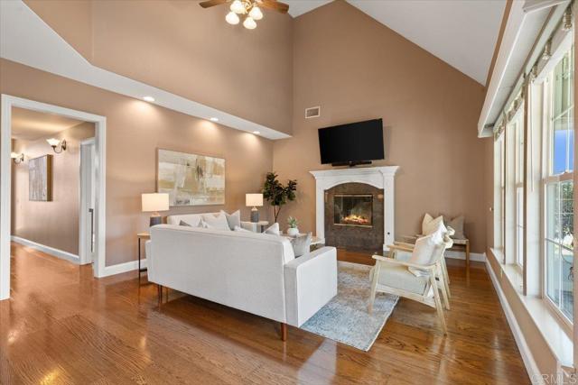 Detail Gallery Image 8 of 60 For 598 Caminito a Casa, San Marcos,  CA 92078 - 4 Beds | 3/1 Baths