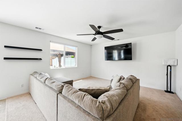 30499 Ridgely Way, Menifee CA: https://media.crmls.org/mediaz/4032446e-2efe-48d7-ad46-4eeda952df0e.jpg