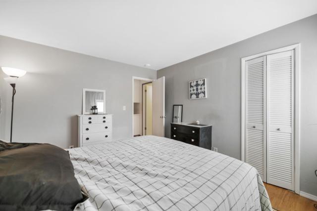 2280 Zoria Circle, San Jose CA: https://media.crmls.org/mediaz/40332511-49f0-48dc-bb18-18d92ca1557a.jpg