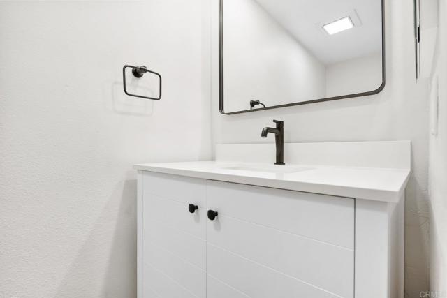 11883 Timaru Way, San Diego CA: https://media.crmls.org/mediaz/40335682-193a-4769-af34-b2ae29c01865.jpg