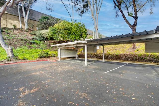 4060 Rosenda Ct, San Diego CA: https://media.crmls.org/mediaz/40345e31-19a4-4055-a347-a3700d5f8169.jpg