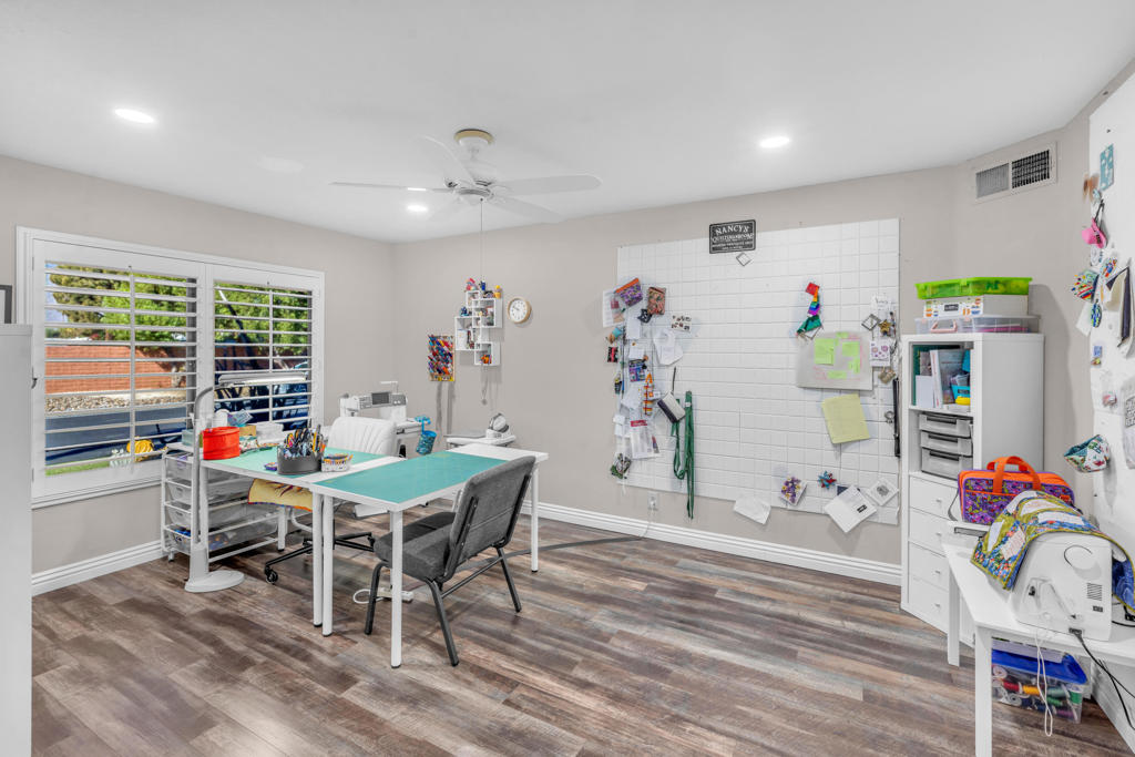 MLS #219138048DA image #6