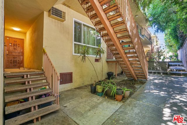 710 La Fayette Park Place, Los Angeles, California 90026, ,Multi-Family,For Sale,La Fayette Park,24427533