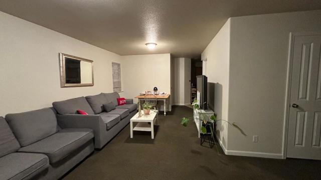Image 2 of 11 For 456 San Salvador Street