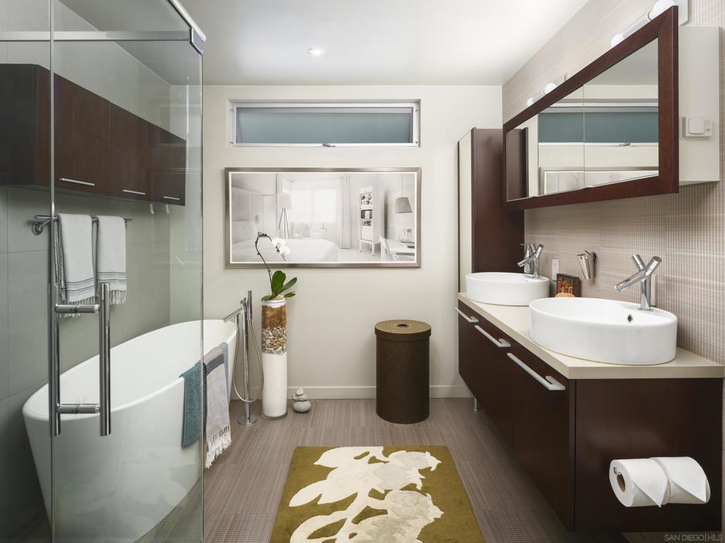 MLS #250030529SD img 12