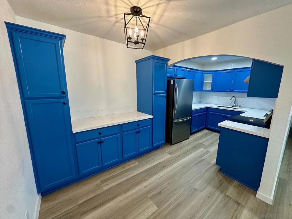 MLS #250043036SD image #7