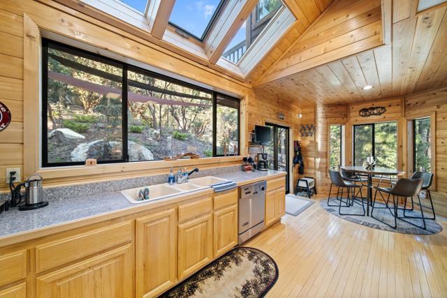 Image 40 of 75 For 24938 Roble Drive