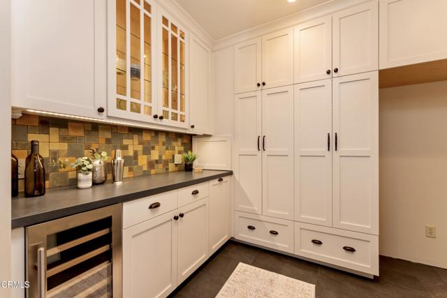 Detail Gallery Image 25 of 71 For 5218 Mount Royal Dr, Los Angeles,  CA 90041 - 5 Beds | 3 Baths