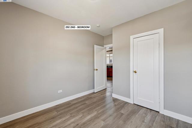 290 2Nd Ave, San Leandro CA: https://media.crmls.org/mediaz/403b5875-d9b1-4a61-a395-02a3161c7aee.jpg