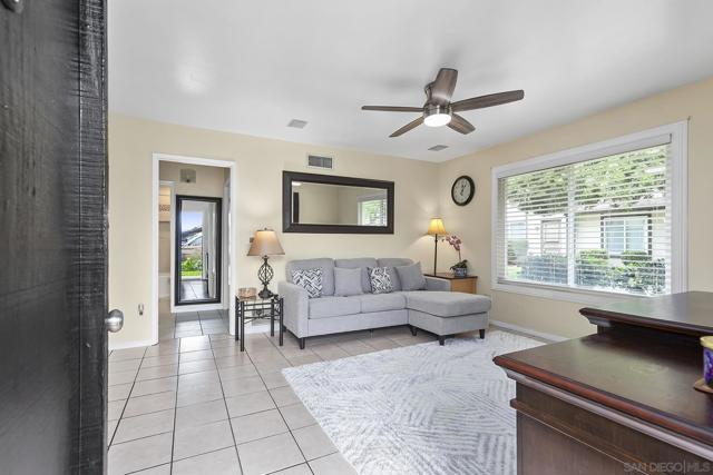 9952 N Magnolia Ave, Santee CA: https://media.crmls.org/mediaz/403c28c5-580f-41b5-aaae-54d806eea363.jpg
