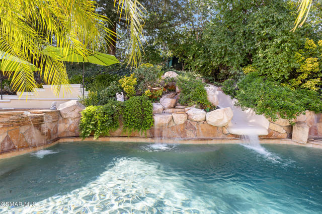 5 Bed Home for Sale in Newhall, California