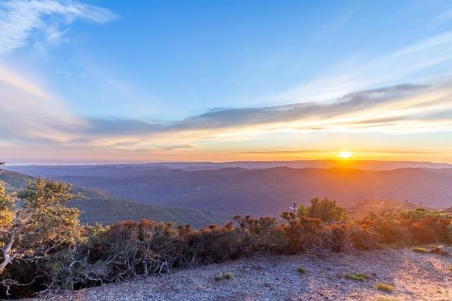 16420 Soda Springs Road, Los Gatos CA: https://media.crmls.org/mediaz/403e28d4-4e85-4bdf-92e4-f194b914e4c8.jpg