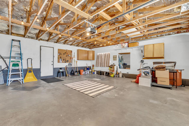 25440 Rim Rock Road, Idyllwild CA: https://media.crmls.org/mediaz/403e40cb-74d8-4fbd-bbdd-5af6594656e9.jpg