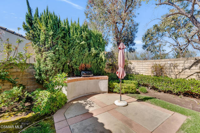 5199 Via Dolores, Newbury Park CA: https://media.crmls.org/mediaz/403ede14-a189-48b5-a4cf-ab7668b1ef27.jpg