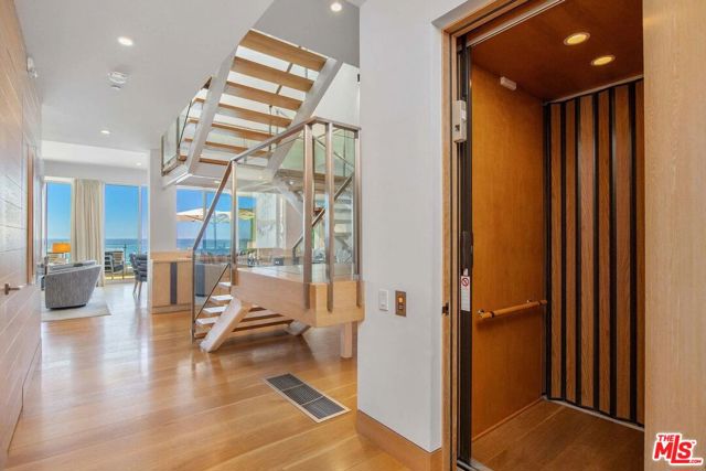 Drew Fenton | 24380 Malibu Road Malibu CA | MLS: 7559327