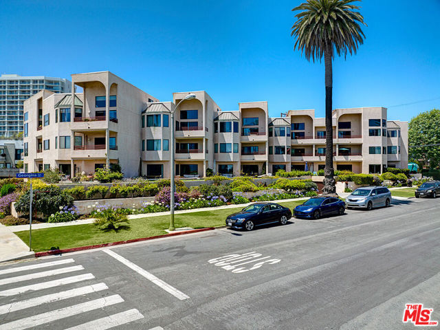 311 OCEAN Avenue 207 Santa Monica, California Live your dream - watch spectacular sunsets from your living room and primary bedroom with amazing ocean views! Wake up to cool ocean breezes - this is a rare opportunity to enjoy living in Santa Monica overlooking the glorious Pacific Ocean and Palisades Park. The building was renovated in 2003 and the unit has recently been updated. Fireplace in living room, laundry hookups in kitchen, hardwood floors in living room and dining room. Two car side by side gated parking. Genuine coastal living in the best of prime Ocean Avenue north of Montana and premier location adjacent to some of Santa Monica's finest neighborhoods.