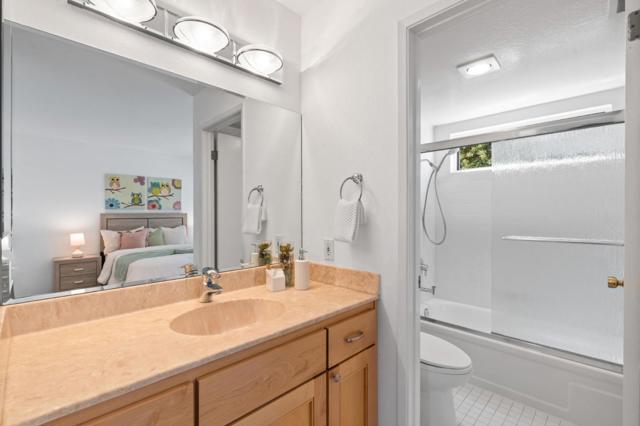 1993 Plymouth Street, Mountain View CA: https://media.crmls.org/mediaz/4044bed7-5397-4046-8de4-6f55d31f22e5.jpg