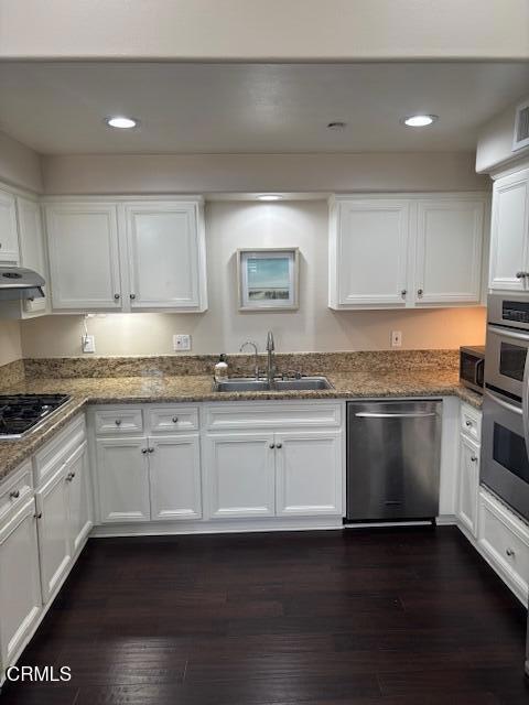 Detail Gallery Image 13 of 31 For 4390 Tradewinds Dr, Oxnard,  CA 93035 - 2 Beds | 2/1 Baths