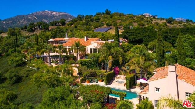 3756 FOOTHILL ESTATE (Private Lane) Road, Santa Barbara CA: https://media.crmls.org/mediaz/4047a312-3610-4bf4-b932-2c4662154479.jpg