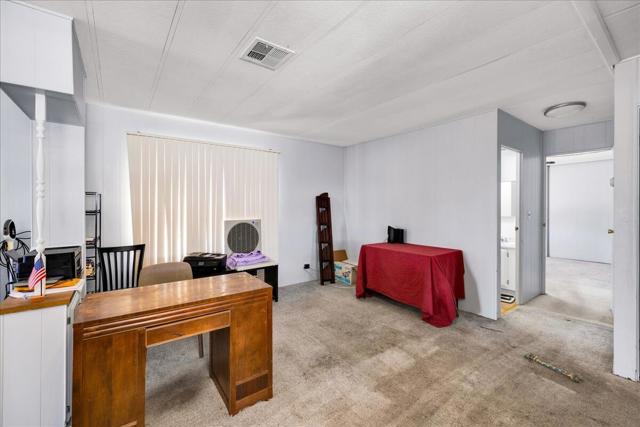 7425 Church Street, Yucca Valley CA: https://media.crmls.org/mediaz/4047a405-87b9-4eb1-8ac6-dfd2254839c6.jpg