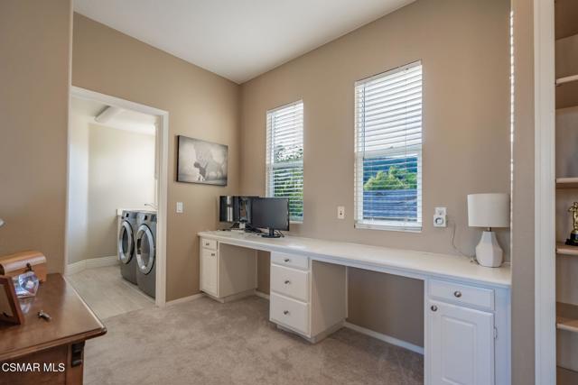 4260 Crabapple Court, Moorpark CA: https://media.crmls.org/mediaz/4049213c-2005-4614-827f-73683729bf68.jpg