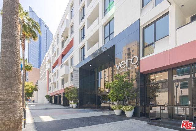 1234 Wilshire Boulevard, Los Angeles CA: https://media.crmls.org/mediaz/404b7d40-28ca-4b89-a98d-1f0cc2c806b2.jpg