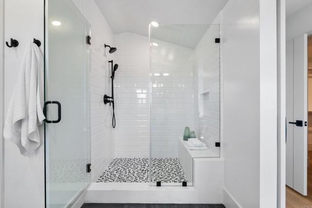 Detail Gallery Image 28 of 42 For 310 Chinquapin Ave, Carlsbad,  CA 92008 - 4 Beds | 3/1 Baths