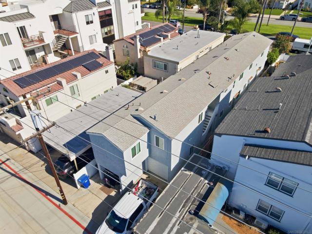 248 Orange Avenue, Coronado CA: https://media.crmls.org/mediaz/404b9cd0-4d8c-448a-a040-99ac1eb70ebc.jpg