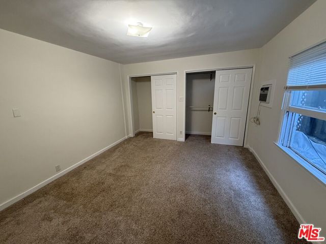 1733 N Beverly Glen Blvd, Los Angeles CA: https://media.crmls.org/mediaz/404be482-203f-4979-9b9e-809b365c8d4d.jpg
