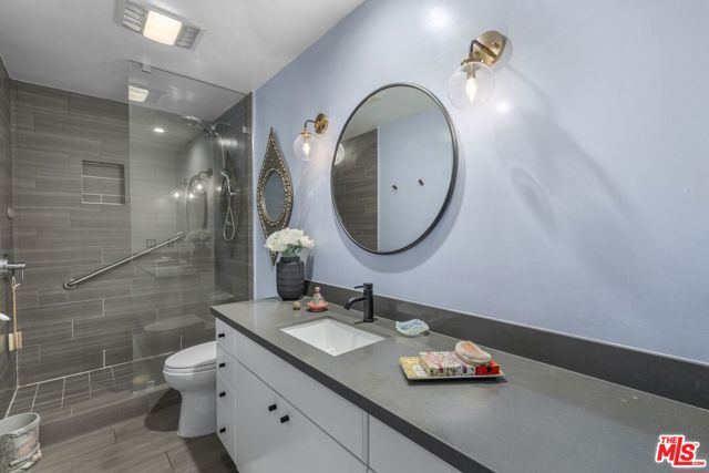 9061 Keith Avenue, West Hollywood CA: https://media.crmls.org/mediaz/404c7387-77ac-431b-92ae-982a781c903f.jpg