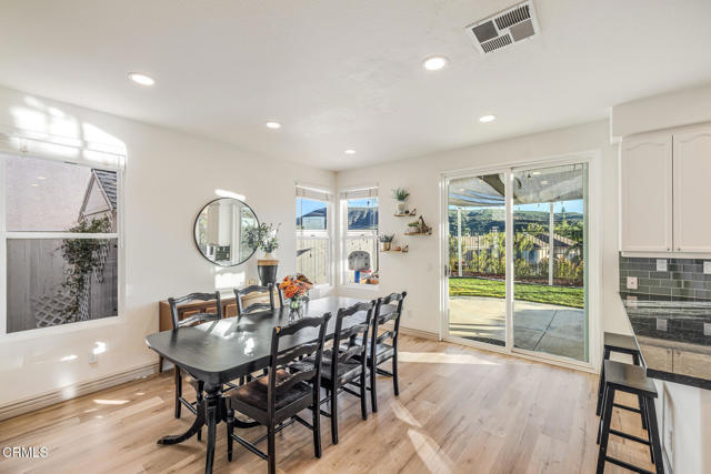 Detail Gallery Image 14 of 44 For 3118 Foxtail Ct, Thousand Oaks,  CA 91362 - 3 Beds | 2 Baths