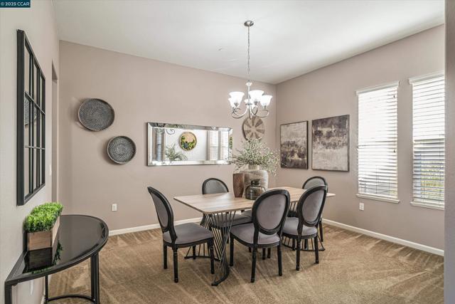 6432 Laurel Creek Pl, Livermore CA: https://media.crmls.org/mediaz/404d3fa8-0f95-4f81-8086-ab52446d3e60.jpg
