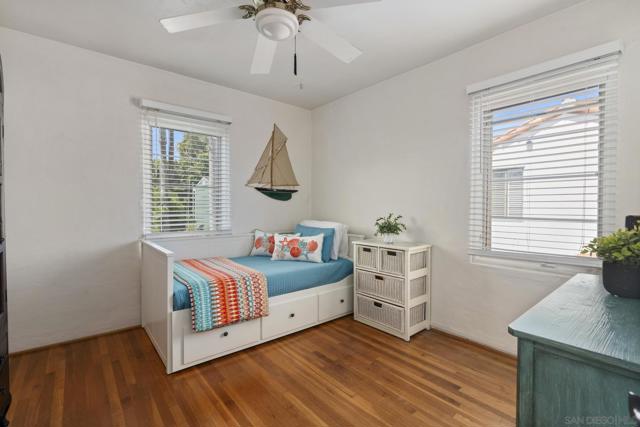 1434 5th Street, Coronado CA: https://media.crmls.org/mediaz/404e4933-c4cd-4b8d-89a6-f67ce371d46b.jpg