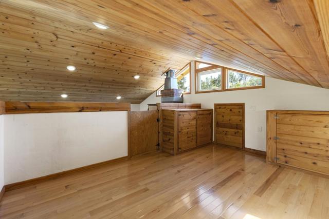 620 Olive Street, Menlo Park CA: https://media.crmls.org/mediaz/404f3050-b45c-47f7-9a11-0935ecdf634e.jpg