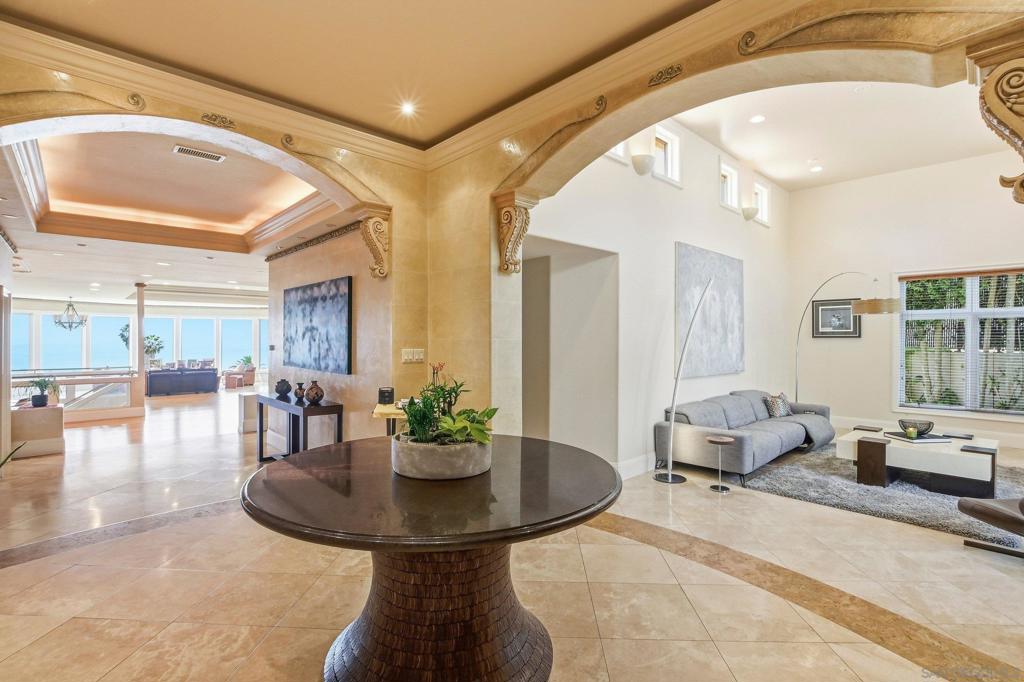 1011 Avenida Amantea - photo 16